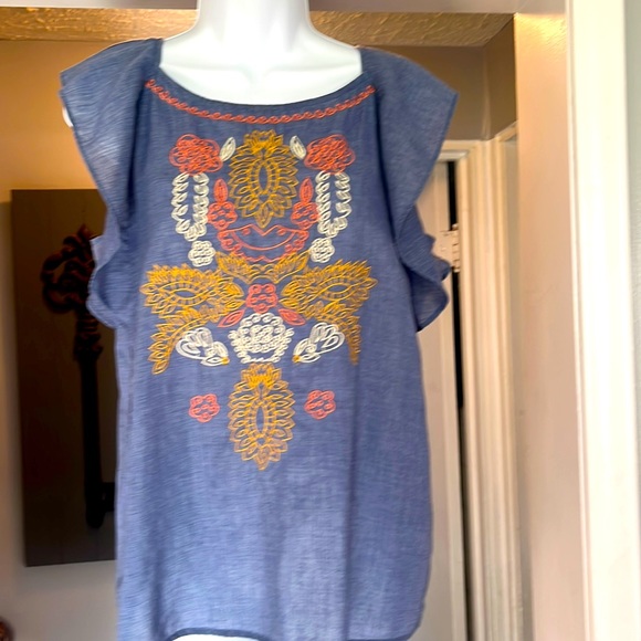 THML Tops - THML Embroidered blouse